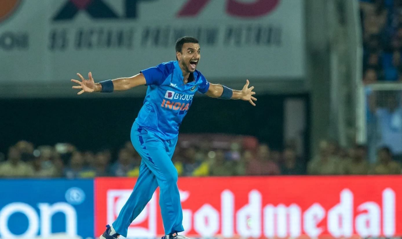 हर्षल पटेल विकेट के लिए अपील करते हुए (photo: Espn)